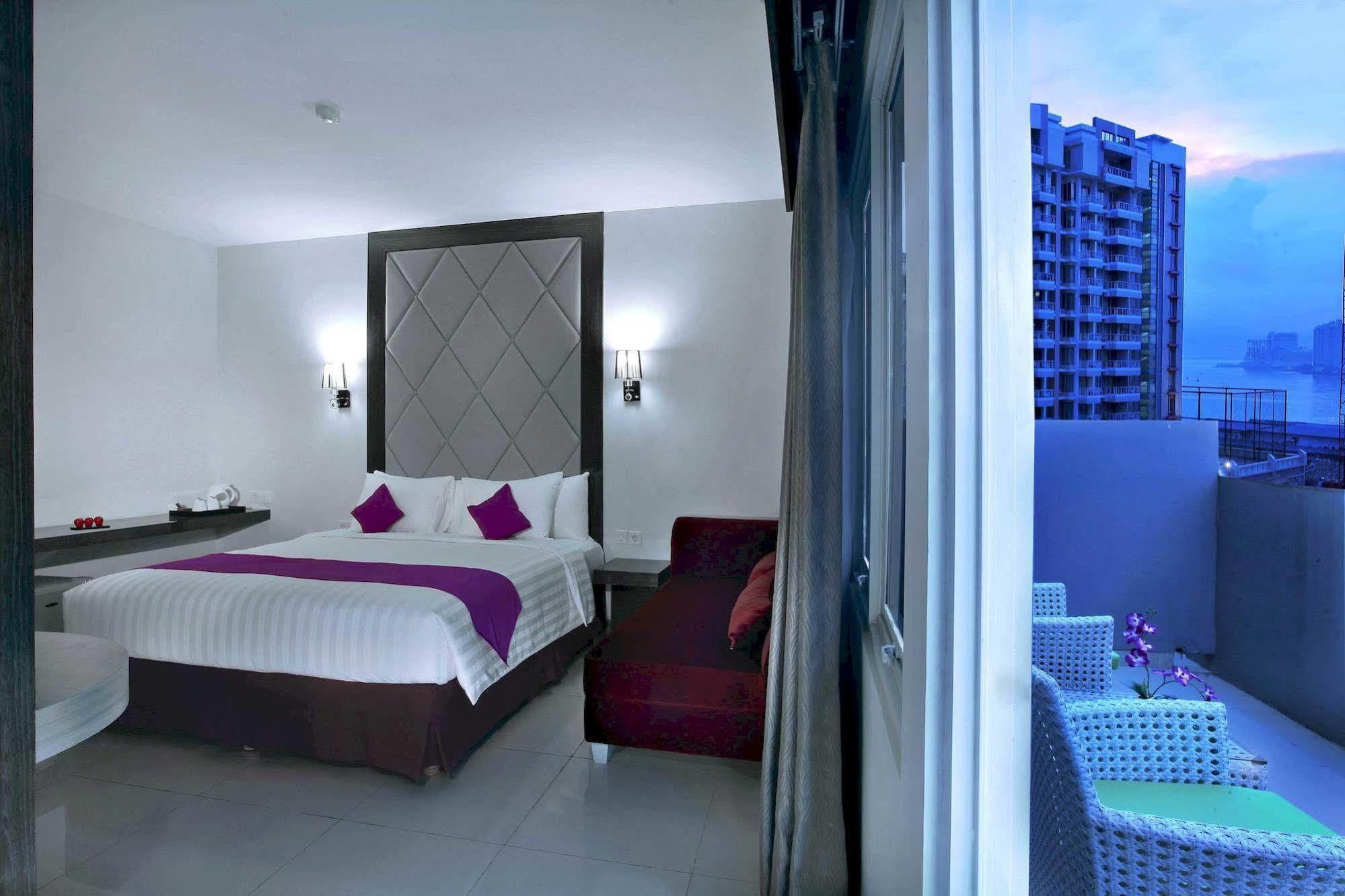 Quest By Aston Hotel 3*