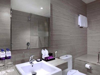 Hotel Quest By Aston Balikpapan (Borneo)